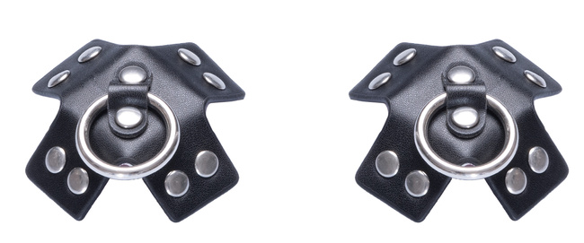 Nakładki naklejki na sutki. W kształcie czarnych skórzanych krzyży z metalowymi nitami i ringami, 2 sztuki