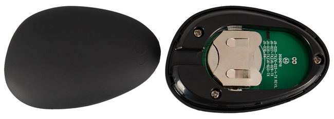 Pierścień na penisa z masażerem moszny na pilota