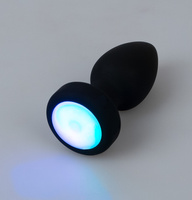 Wibrujący korek analny ze świecącym kryształkiem w nasadzie, 9 cm, sterowany pilotem, IPX7