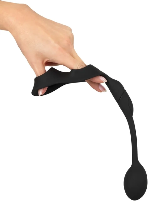 Pierścień na penisa i jądra z wibrującym plugiem analnym sterowanym na pilota