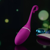 Wibrujące jajeczko spacerowe sterowane aplikacją Irena, purpurowe 7,5x3,5 cm