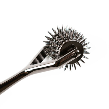 5-rzędowe radełko Wartenberga SEI MIO, soft BDSM, bondage