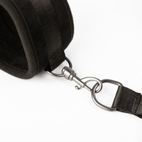 Uprząż do krępowania rąk i nóg SEI MIO, krzyżak hogtie z krótkimi paskami i kajdankami na ręce i nogi,  soft BDSM, bondage