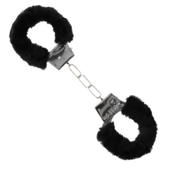 Czarne kajdanki z futerkiem Beginner’s Handcuffs Furry na kluczyk