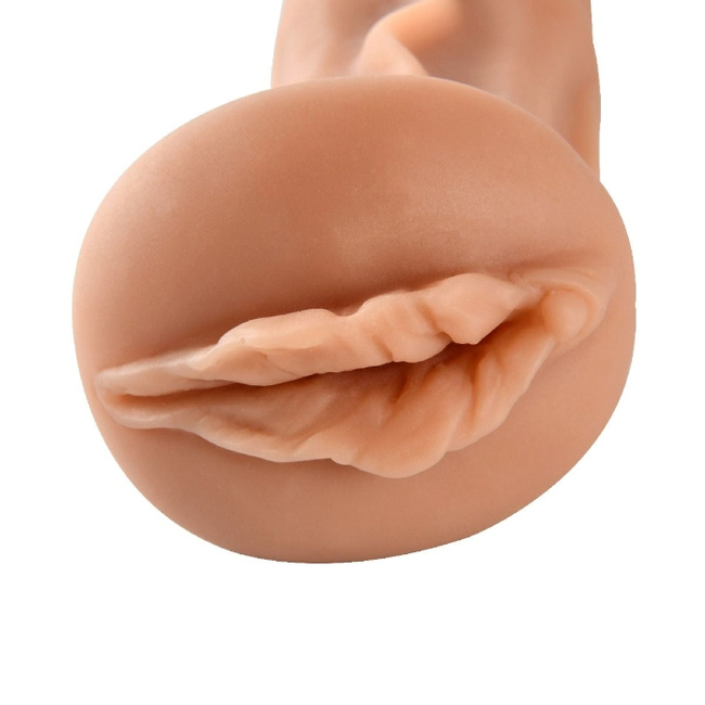 Cipka właścicielki pensjonatu Lucii, masturbator anatomiczny