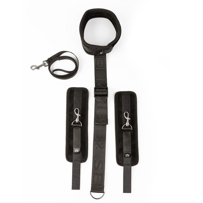 Regulowany zestaw przytrzymujący szyję i nadgarstki SEI MIO, z kajdankami i opaską na szyję, soft BDSM, bondage