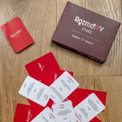 Gra RozmoWY O NAS Związek i Relacja StarHouse Games