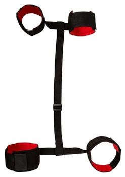 Kajdanki na ręce, nogi z pasami